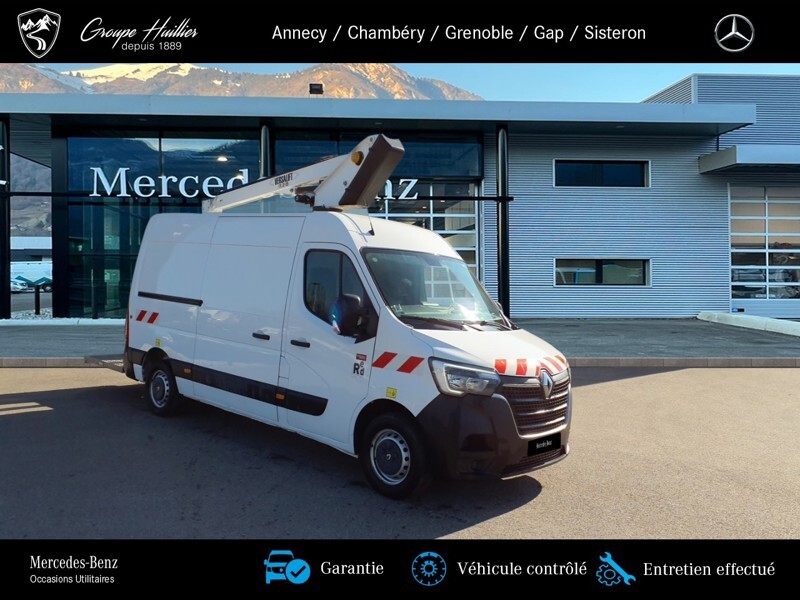 Photo Renault RENAULT MASTER L2H2 Nacelle - 12m - 28 000 HT