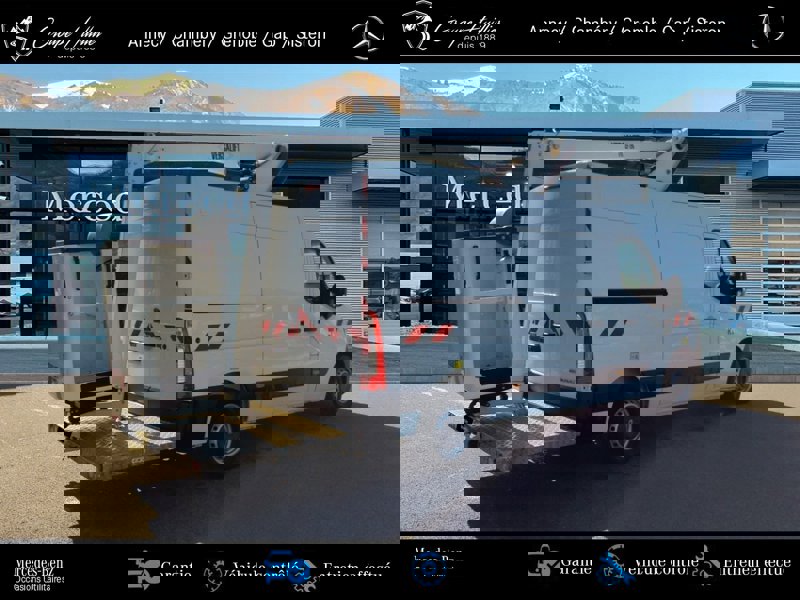 Image Renault RENAULT MASTER L2H2 Nacelle - 12m - 28 000 HT 