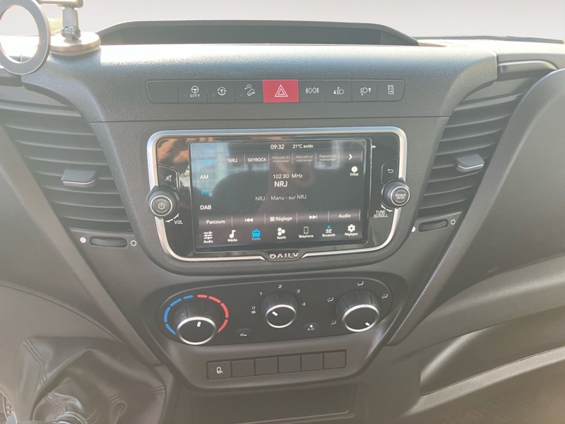 Image Iveco DAILY 35C16  benne ampliroll, coffre - 45000€ HT