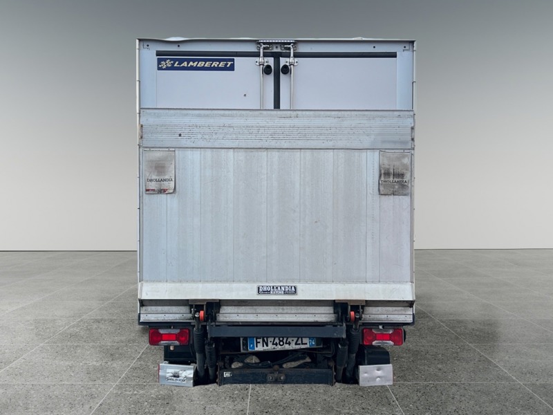 Image Iveco DAILY CHÂSSIS Einzelkabine 35 C ... Radstand 3450  3.0 150 ch 