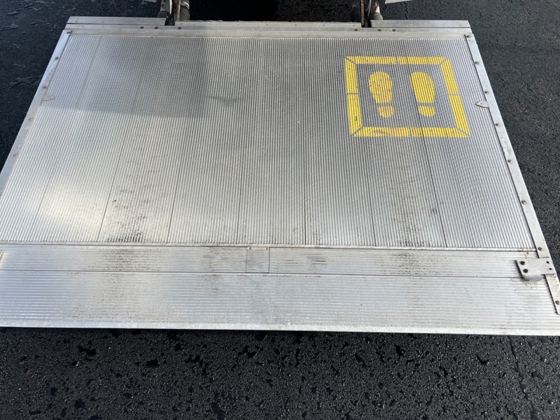 Image Iveco DAILY CHÂSSIS Einzelkabine 35 C ... Radstand 3450  3.0 150 ch 