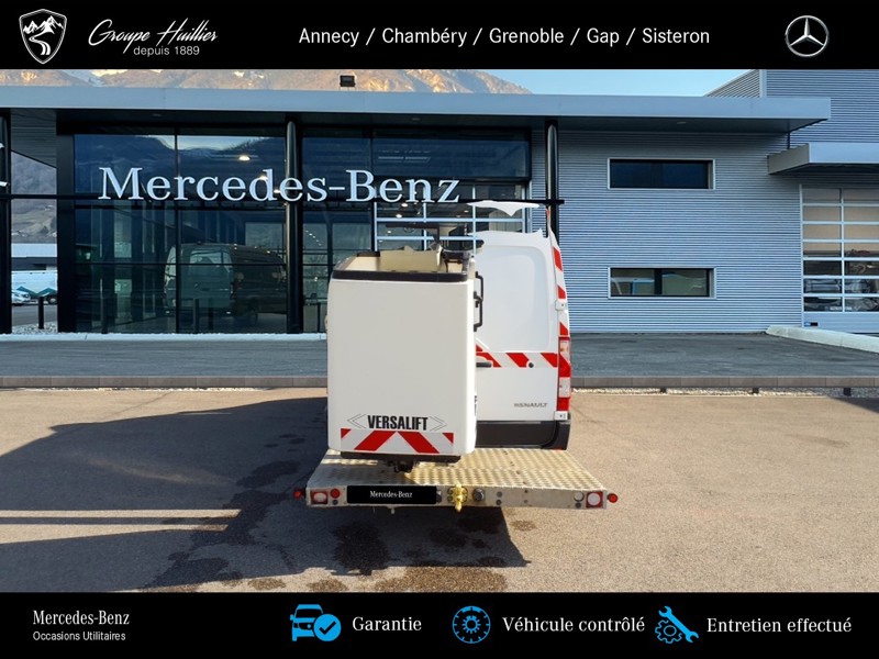 Image Renault RENAULT MASTER L2H2 Nacelle - 12m - 23 900 HT 