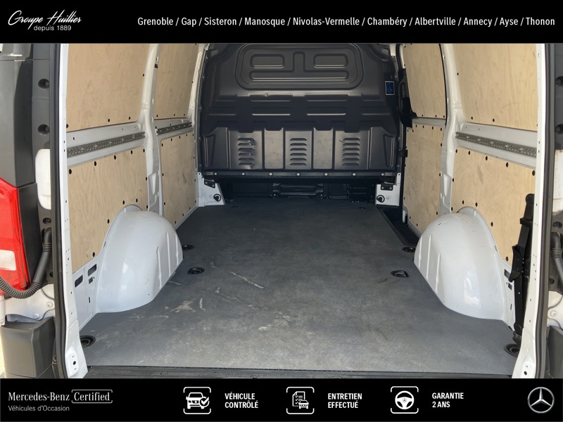 Image Mercedes-Benz VITO e 112 Fourgon Long  