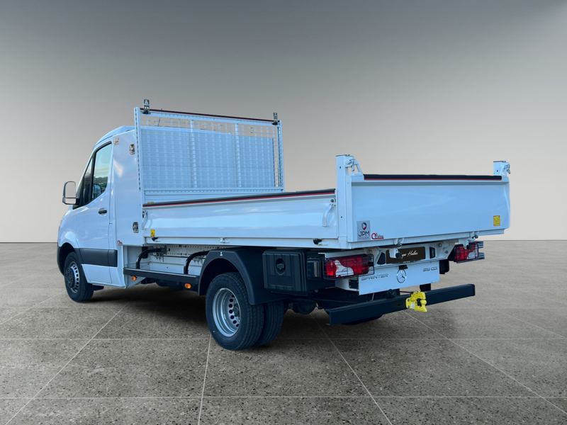 Image Mercedes-Benz SPRINTER 519 37CC CDI PRO Benne & Coffre JPM Boite Automatique / PTRA 7T / Caméra 