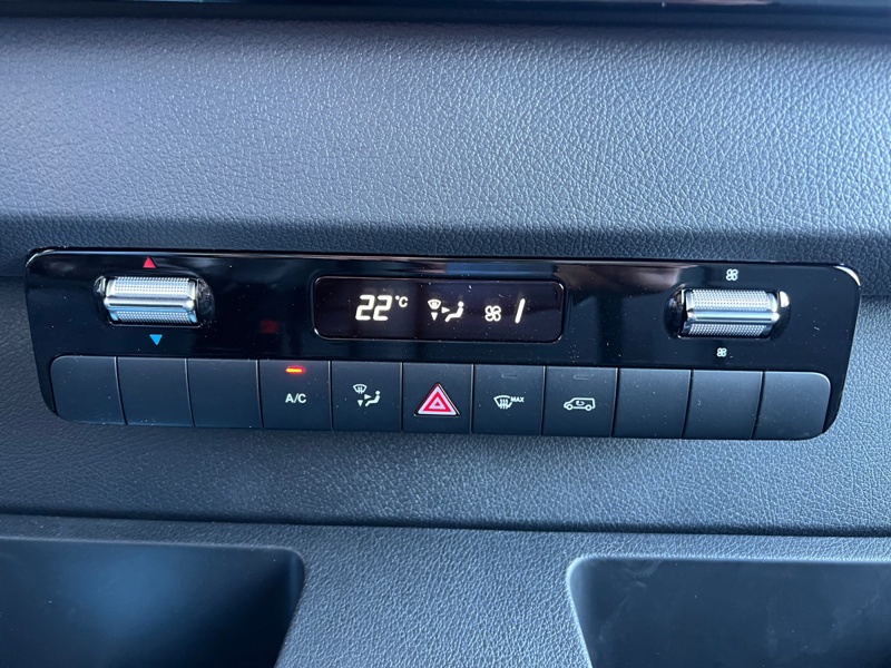 Image Mercedes-Benz SPRINTER 519 37CC CDI PRO Benne & Coffre JPM Boite Automatique / PTRA 7T / Caméra 