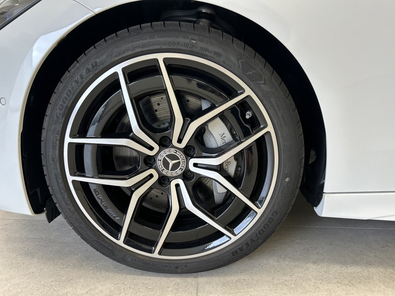 Image Mercedes-Benz CLASSE C BERLINE Classe C 220 d Berline AMG Line  