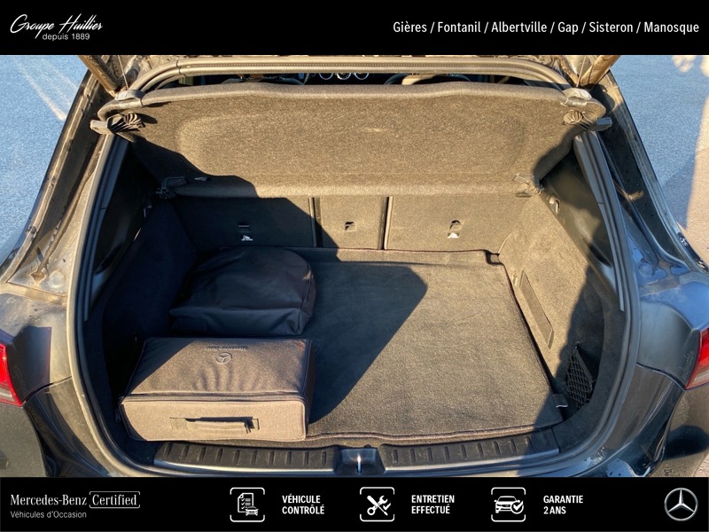 Image Mercedes-Benz EQA 350 4MATIC AMG Line  