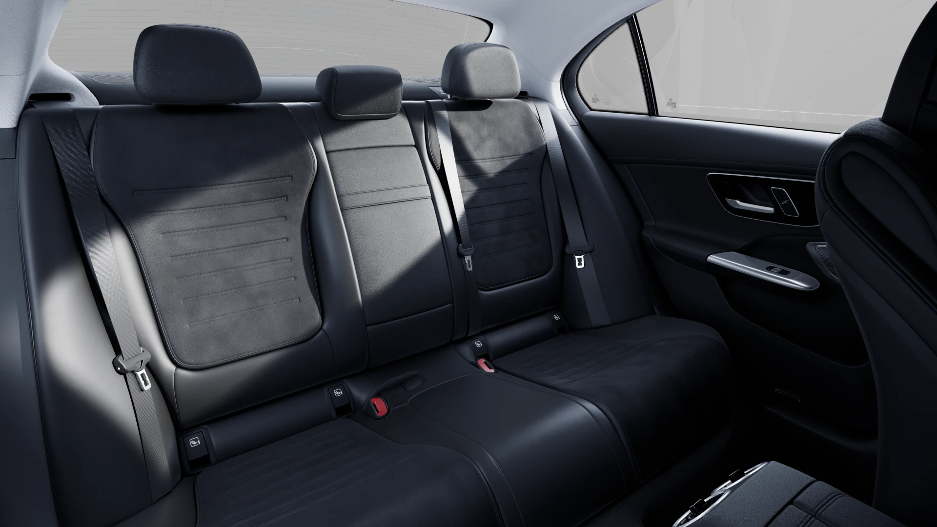 Image Mercedes-Benz CLASSE C BERLINE Classe C 400 e Hybrid EQ 4MATIC Berline AMG Line  