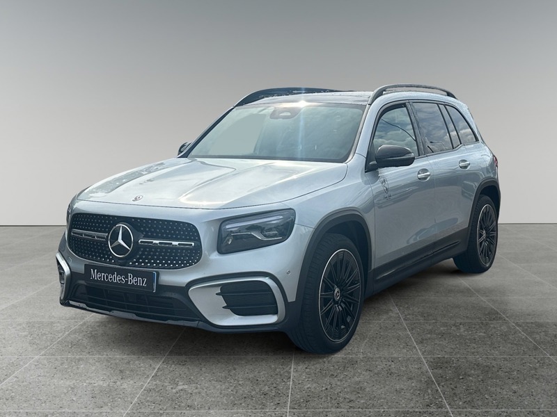 Photo Mercedes-Benz GLB 200 d AMG Line AMG Line