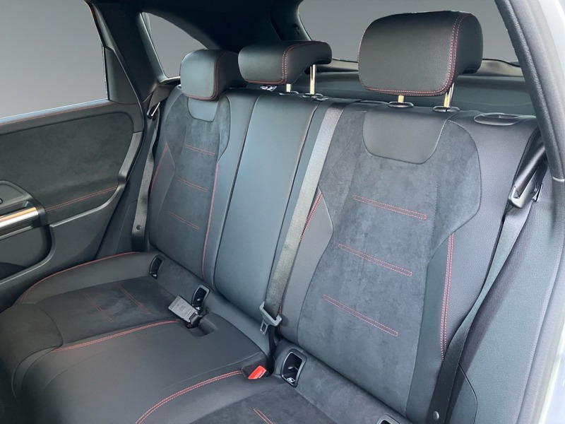 Image Mercedes-Benz CLASSE B 200 d AMG Line AMG Line 