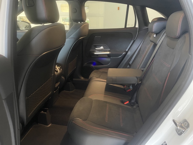 Image Mercedes-Benz GLA 250 e Hybrid EQ AMG Line  