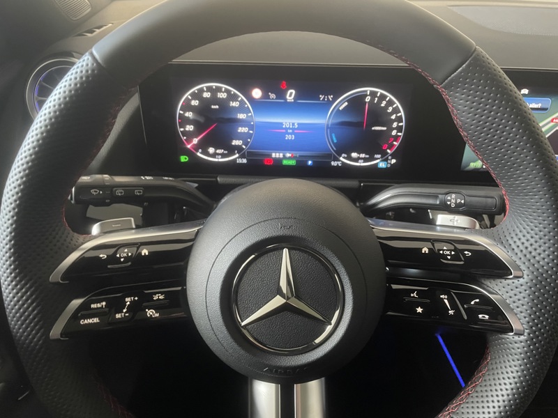 Image Mercedes-Benz GLA 250 e Hybrid EQ AMG Line  