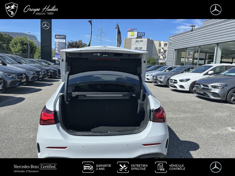 Image Mercedes-Benz CLASSE A 180 d Berline AMG Line AMG Line Classe A Berline 180 d 116ch AMG Line 8G-DCT