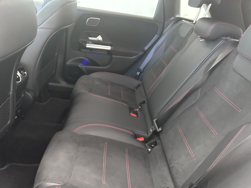 Image Mercedes-Benz CLASSE B 200 d AMG Line AMG Line 