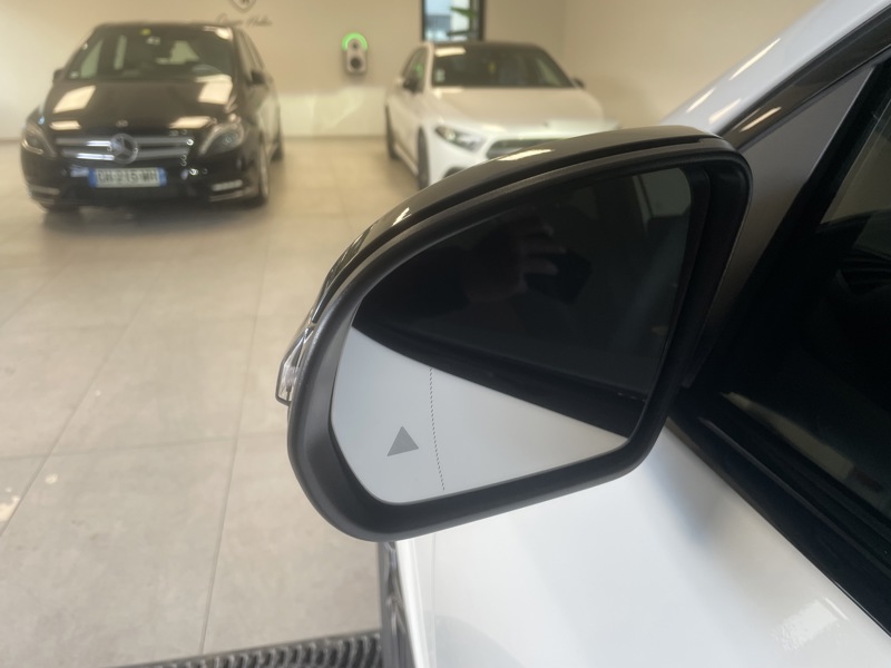 Image Mercedes-Benz GLA 250 e Hybrid EQ AMG Line  