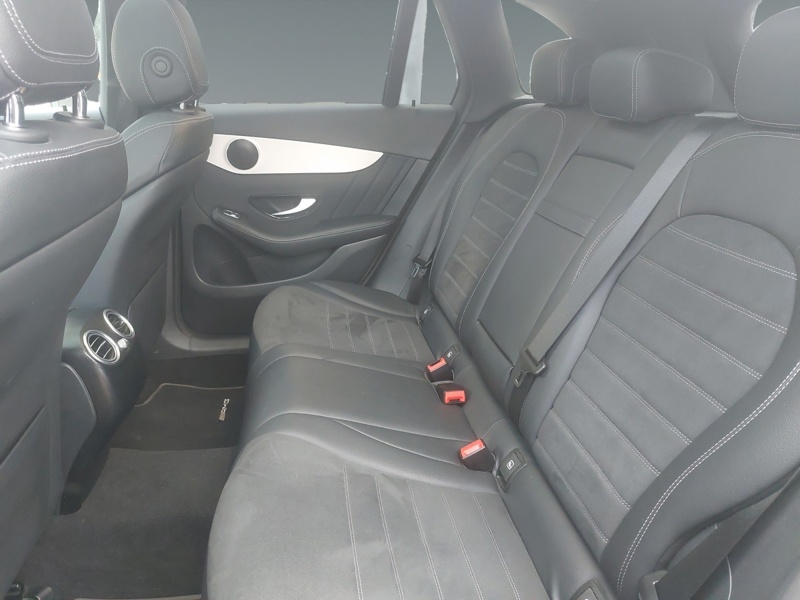 Image Mercedes-Benz GLC SUV GLC 300de 4MATIC SUV AMG Line  