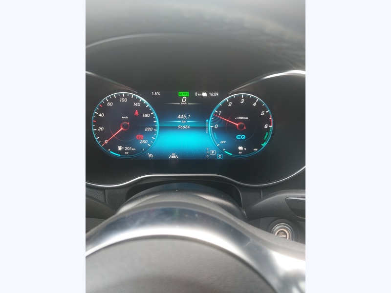 Image Mercedes-Benz GLC SUV GLC 300de 4MATIC SUV AMG Line  