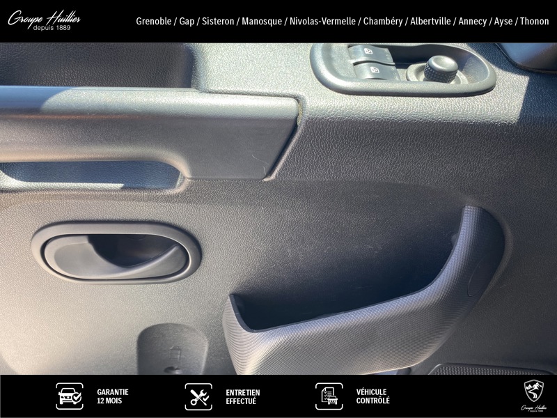 Image Renault RENAULT MASTER L2H2 Nacelle - 12m - 23 900 €HT - 2.3 125 ch