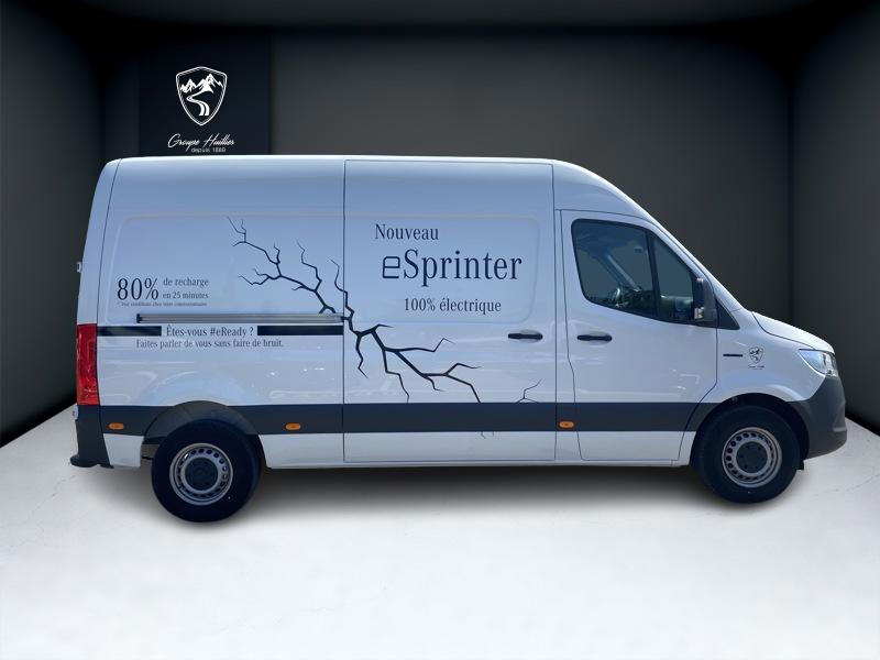 Image Mercedes-Benz SPRINTER e 312 Fourgon Toit sureleve Standard  