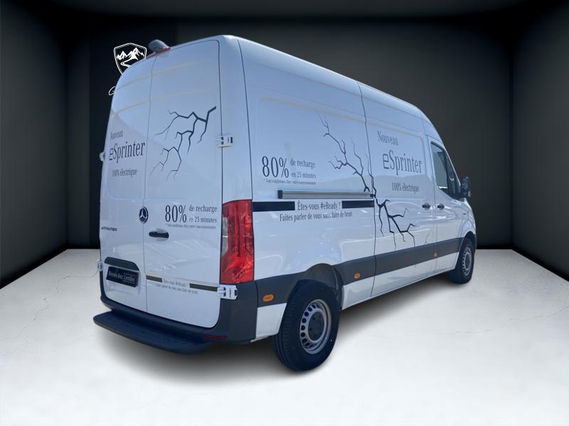 Image Mercedes-Benz SPRINTER e 312 Fourgon Toit sureleve Standard  