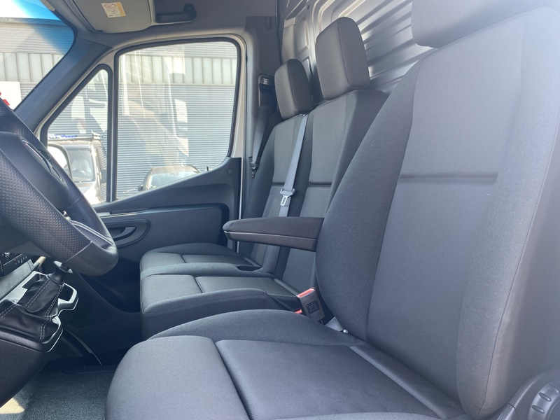 Image Mercedes-Benz SPRINTER 315 CDI Fourgon PRO Toit sureleve Standar  