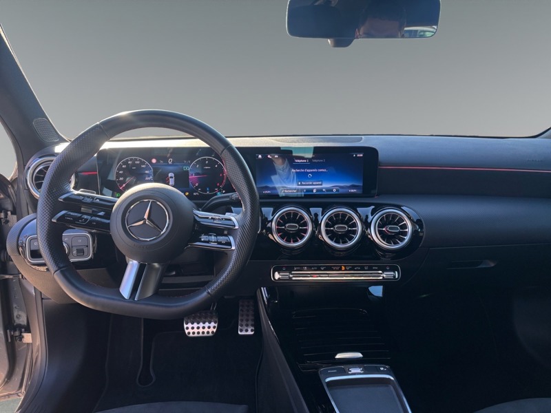 Image Mercedes-Benz CLASSE A 200 d AMG Line  