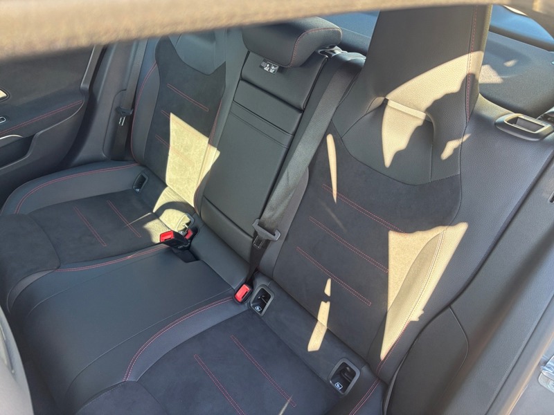 Image Mercedes-Benz CLASSE A 200 d AMG Line  