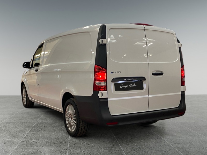 Image Mercedes-Benz VITO e 112 Fourgon Long  
