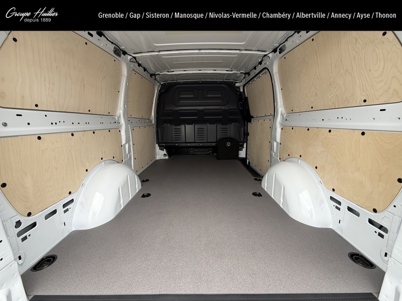 Image Mercedes-Benz VITO e 112 Fourgon Long  