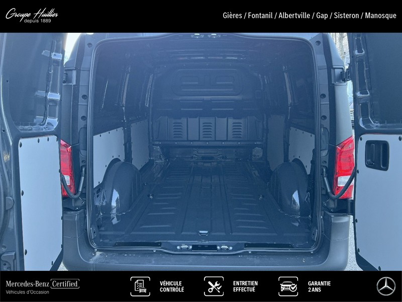 Image Mercedes-Benz VITO e 112 Fourgon Long  Vito Fg eVito 116ch Long