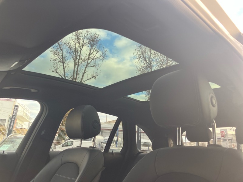 Image Mercedes-Benz GLC SUV GLC 220 d 4MATIC SUV AMG Line  GLC 220 d 194ch AMG Line 4Matic 9G-Tronic