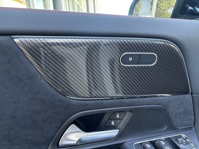 Image Mercedes-Benz GLA 180 d AMG Line AMG Line 