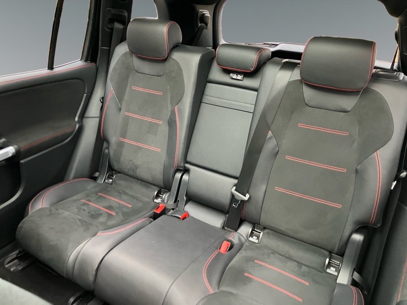 Image Mercedes-Benz GLB 200 d AMG Line  