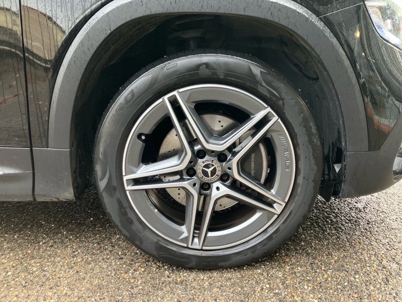 Image Mercedes-Benz GLB 200 d AMG Line  