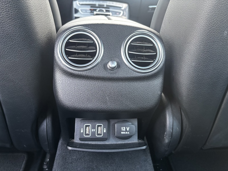 Image Mercedes-Benz CLASSE E 300 de AMG Line Berline  