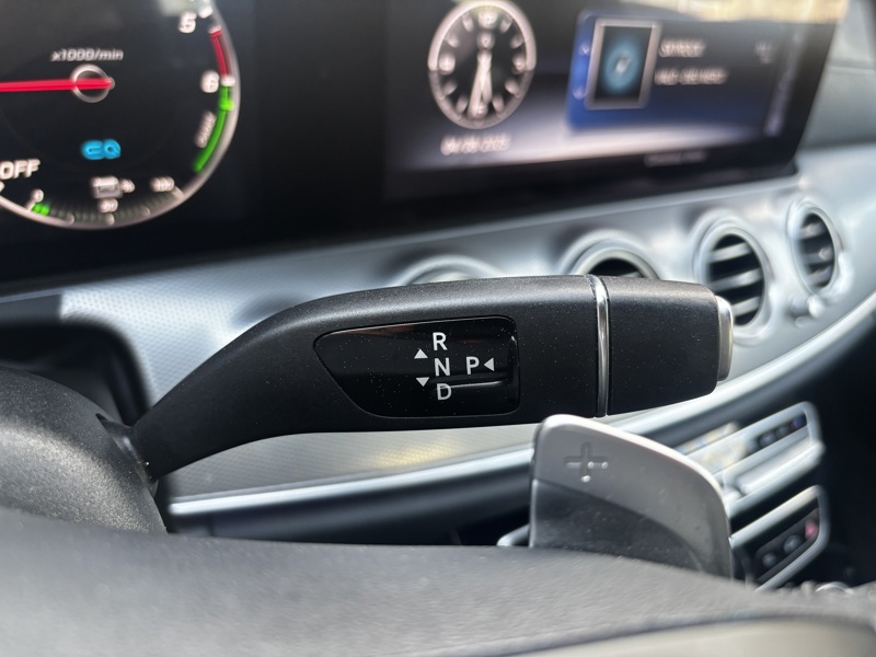 Image Mercedes-Benz CLASSE E 300 de AMG Line Berline  