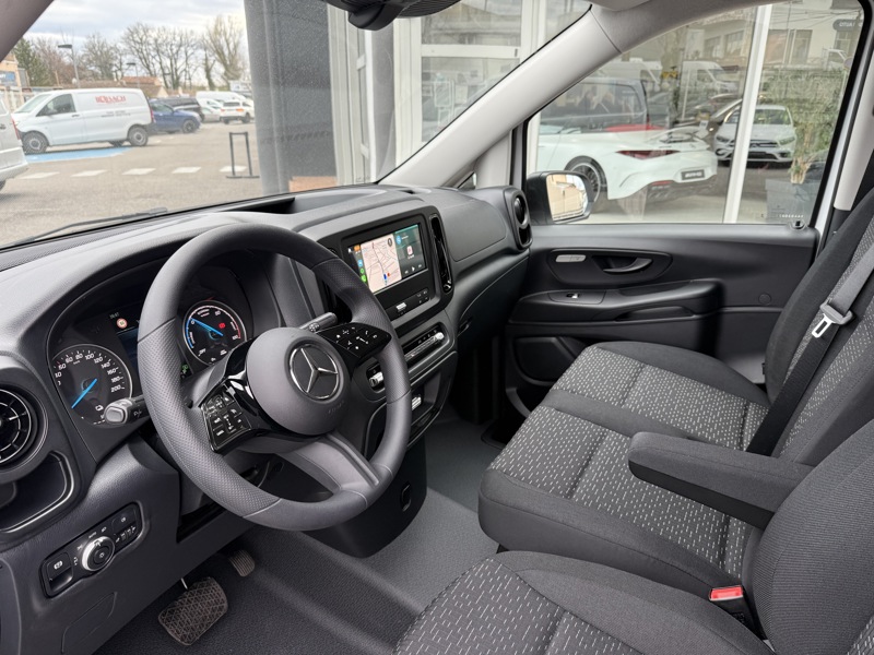 Image Mercedes-Benz VITO e 112 Fourgon Long  