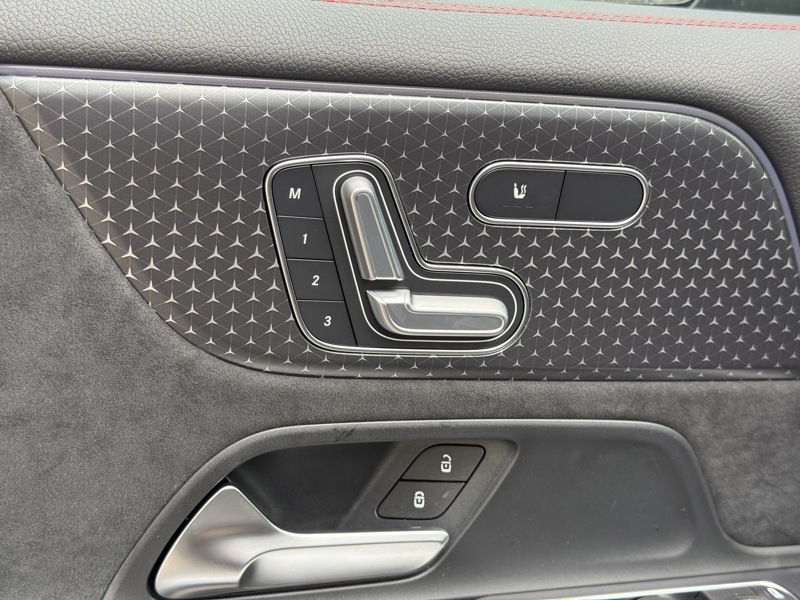 Image Mercedes-Benz EQB 250+ Edition  