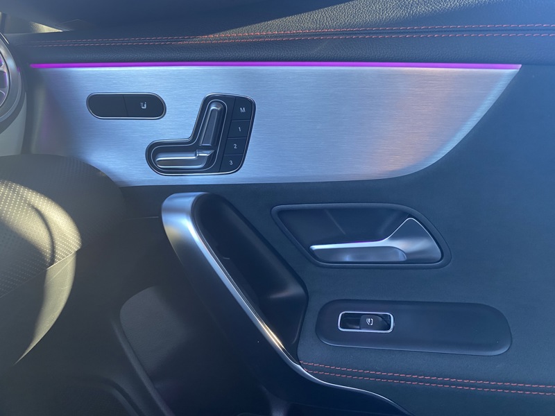 Image Mercedes-Benz CLA SHOOTING BRAKE 250 e Shooting Brake AMG Line AMG Line CLA Shooting Brake 250 e 160+102ch AMG Line 8G-DCT